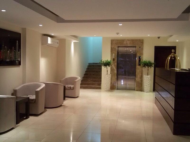 Oyo 200 Majestic Homes El-Huber Dış mekan fotoğraf