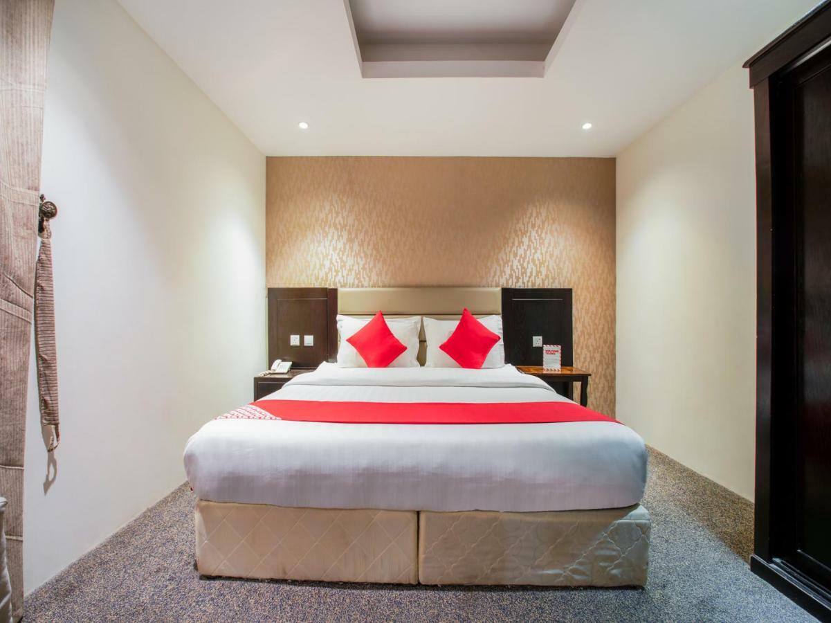 Oyo 200 Majestic Homes El-Huber Dış mekan fotoğraf