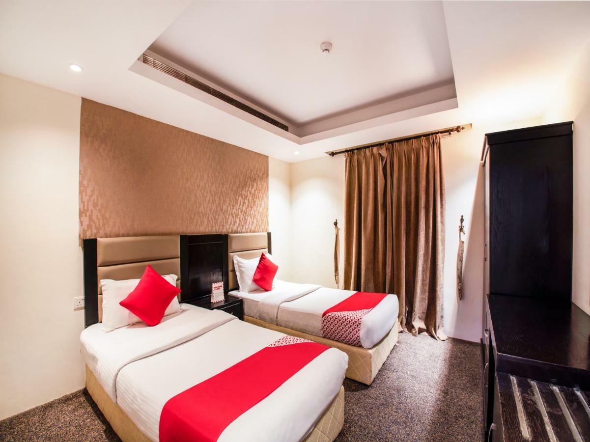 Oyo 200 Majestic Homes El-Huber Dış mekan fotoğraf