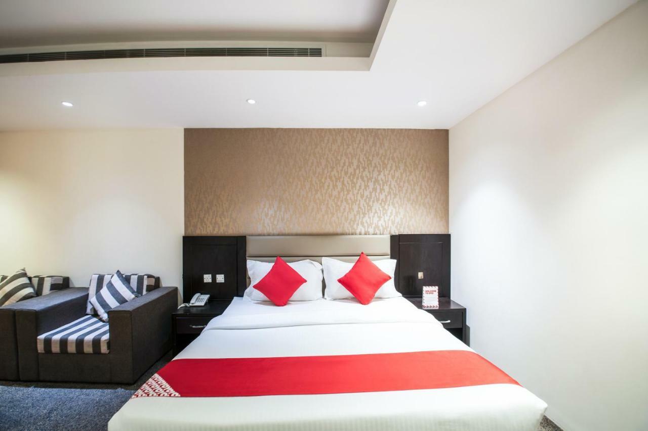 Oyo 200 Majestic Homes El-Huber Dış mekan fotoğraf