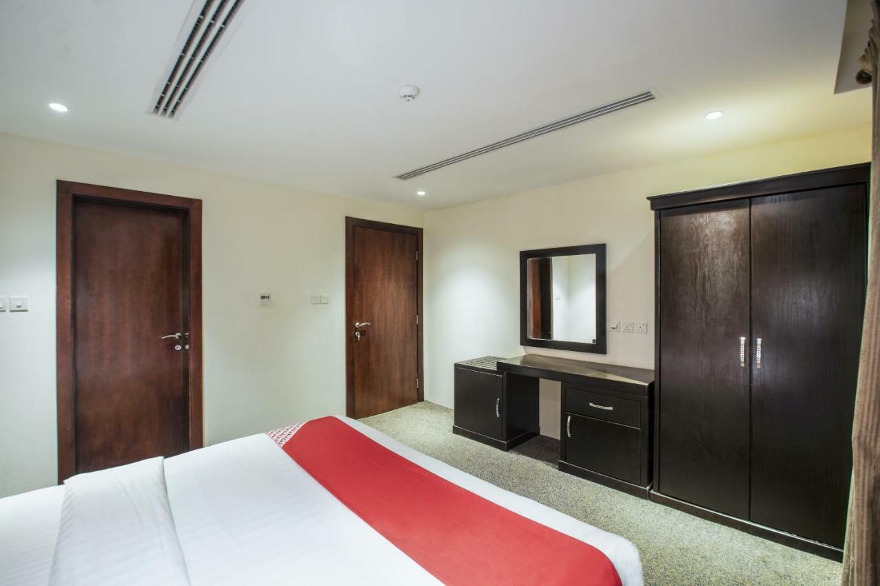 Oyo 200 Majestic Homes El-Huber Dış mekan fotoğraf